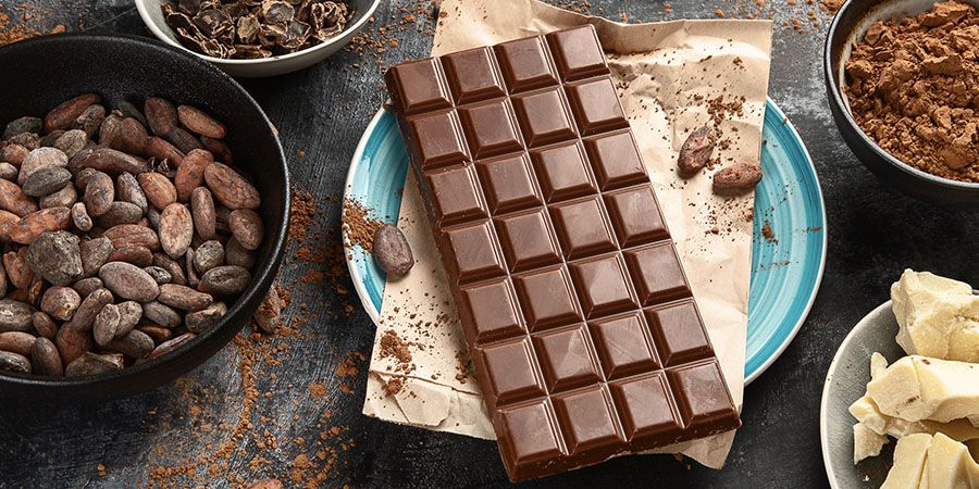 Chegou por Aqui] Bolo de Chocolate – A Fábrica de Delícias